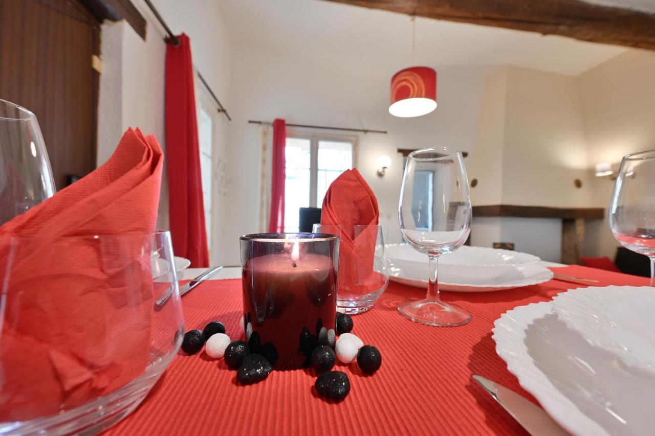 Appartement Au Calme En Plein Centre-Ville Nîmes Exterior foto